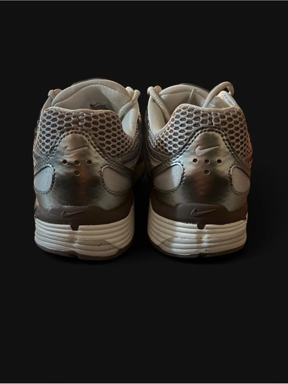 Nike Women’s P-600